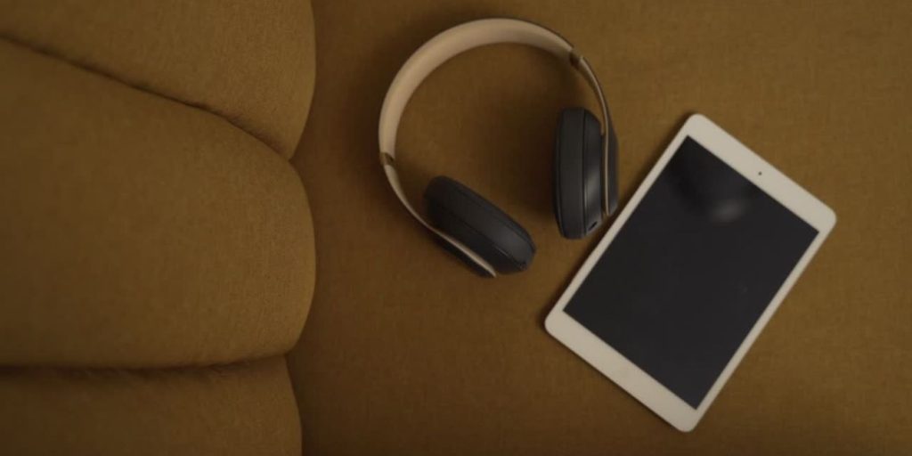 How to Connect Cowin Headphones to Your Phone via Bluetooth